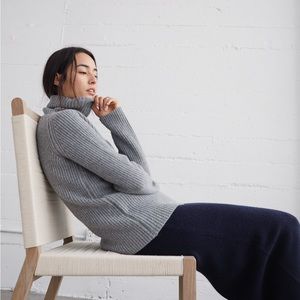 JENNI KAYNE  cashmere sweater grey xs turtleneck EUC Retails for $595